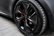 Range Rover Sport 2025 Update: Montage stylischer Alufelgen Foto 5