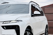 BMW X7 G07 2019–: Einbau des LCI M-Performance Facelift-Kits Foto 6
