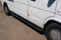Volkswagen LT 1995-2006 Seitliche Trittbretter Premium Black (2 Stk., Edelstahl) Foto 3