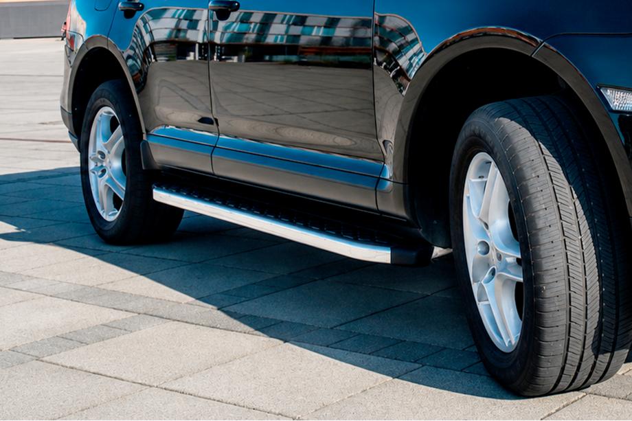 Volkswagen Touareg 2002–2010 Trittbretter BlackLine (2 Stk, Aluminium) Foto 2