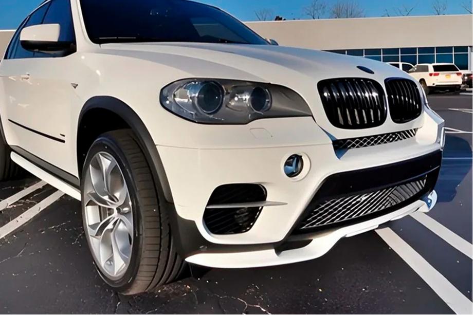 BMW X5 E70 2007-2013 Warrio Bodykit-Set (für Base 2010-2013) Image