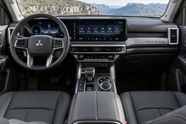 Neuer Mitsubishi Pajero 2026: Leiterrahmen-SUV mit Super Select 4WD-II