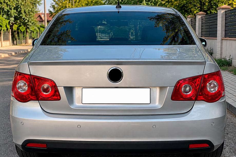Volkswagen Jetta 2006-2011 DPT Heckspoiler (Schwarz Glanz) Image