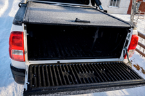 Toyota Hilux 2006-2015 OEM Rollladen-Laderaumabdeckung (2010-2015, mechanisch mit Griff und Schloss) Foto 3