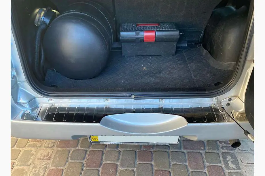 Suzuki Grand Vitara 2005-2017 Heckstoßstangenschutz Carmos (Edelstahl) Image