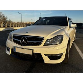 Bodykit C63 AMG Foto 3