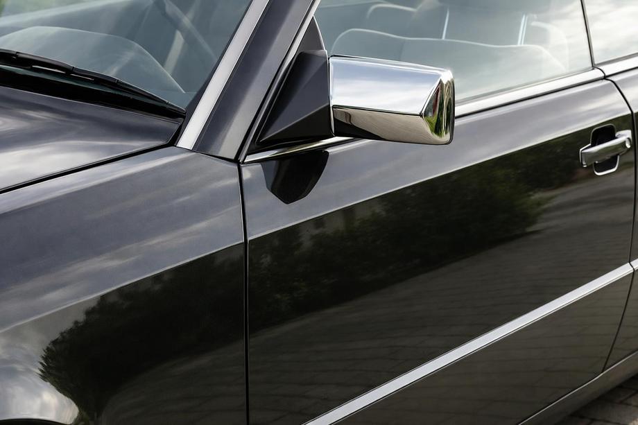 Mercedes E-class W124 1984–1997 Spiegelabdeckungen (2 Stk, Edelstahl) Image