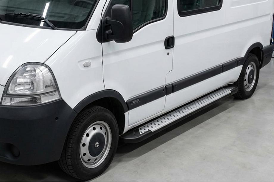 Nissan Interstar 2002-2010 Seitenschweller Allmond (2 Stk., Aluminium) Image