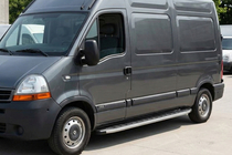 Nissan Interstar 2002-2010 Seitenschweller Fullmond (2 Stk., Aluminium) Foto 1