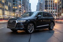 Audi Q7 2015–2026 Trittbretter Allmond Black (2 Stk., Aluminium) Foto 1
