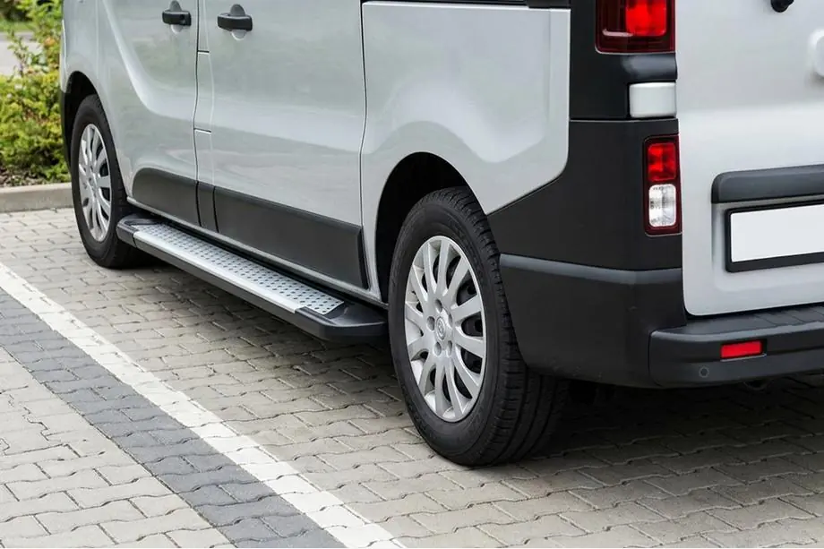 Renault Trafic 2015- Trittbretter Allmond Grey (2 Stk., Aluminium) Image
