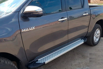 Toyota Hilux 2015- Trittbretter Allmond Grey (2 Stk., Aluminium) Foto 9
