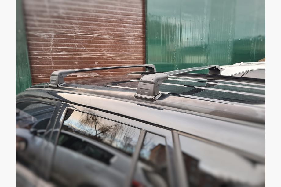 Suzuki Grand Vitara 2005-2017 Dachträger für Originalbefestigungspunkte (2 Stück) Schwarz Foto 2