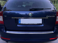 Skoda Octavia II A5 2010-2013 Chromleiste über dem Kennzeichen Carmos (Edelstahl) Foto 2