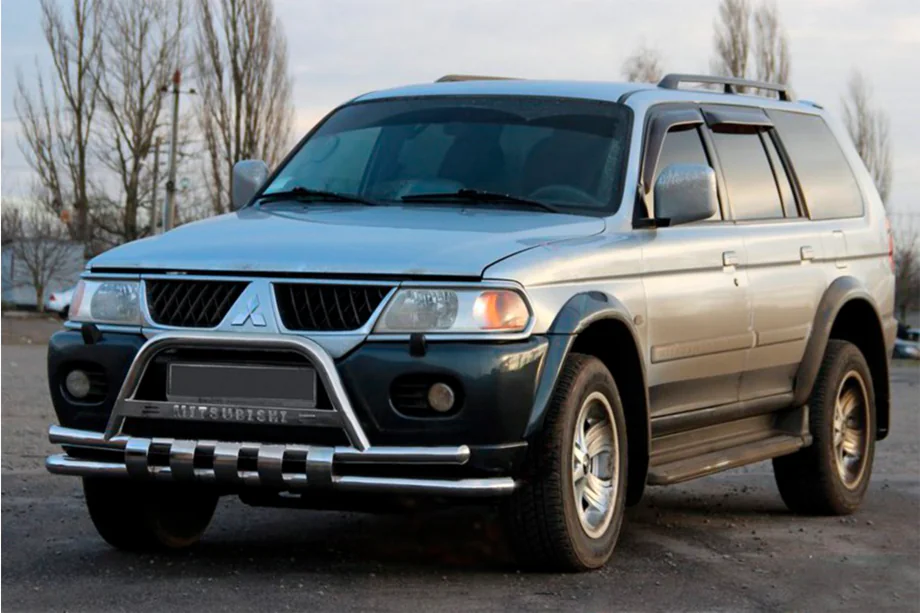 Mitsubishi Pajero Sport 1996-2007 Frontschutzbügel ST015↗WT (Edelstahl) Image