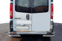 Opel Vivaro 2001–2015 Heckschutz AK-Special (Edelstahl) Foto 2