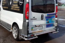Opel Vivaro 2001–2015 Heckschutz AK-Special (Edelstahl) Foto 5