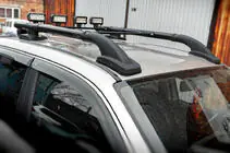 Volkswagen Amarok 2010-2022 Dachreling Black Shark (mit Querträgern) Foto 2