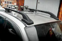Volkswagen Amarok 2010-2022 Dachreling Black Shark (mit Querträgern) Foto 1