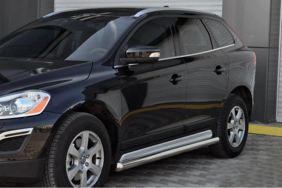 Volvo XC60 2009-2017 Seitliche Rohre BB004 (2 Stk, Edelstahl) Image