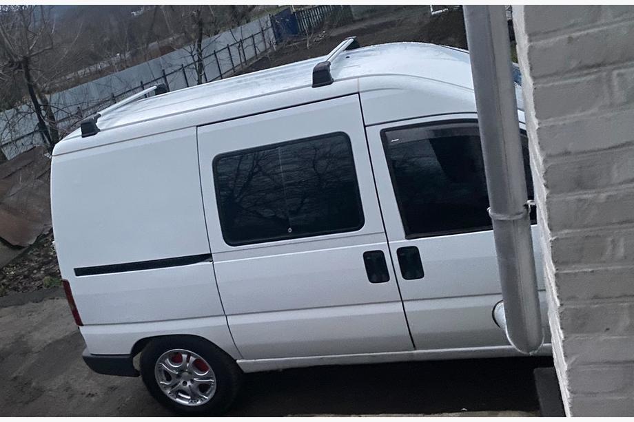 Citroen Jumpy 1996-2007 Dachträger-Quertraversen für Originalbefestigungspunkte, abschließbar (2 Stk.) Image