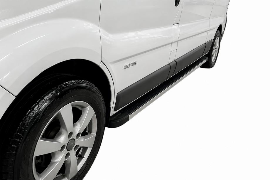 Opel Vivaro 2001–2015 Seitenschweller Maya (2 Stk., Aluminium) Image
