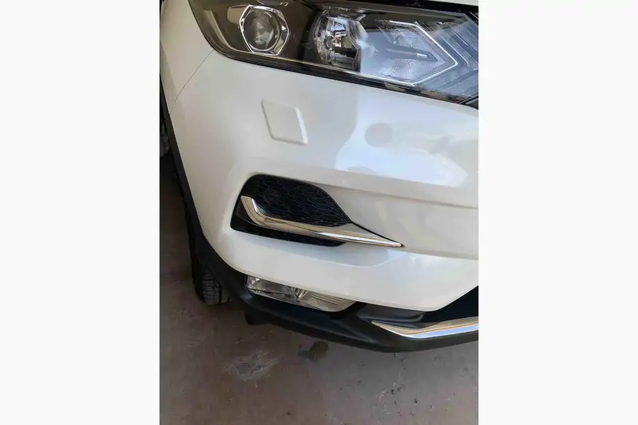 Nissan Qashqai 2014-2021 Abdeckungen für Nebelscheinwerfer (2017↗, Edelstahl) Image