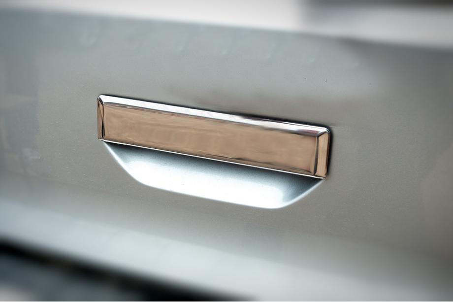 Volkswagen T6 2015-2024 Abdeckung für hinteren Türgriff (Edelstahl) OmsaLine - Italienischer Edelstahl Image