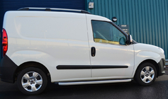 Fiat Doblo II 2010-2022 Fensterrahmen Blenden Edelstahl 2 Stk, Carmos - Türkischer Stahl Foto 5