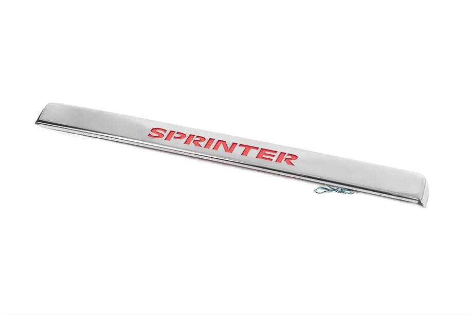 Mercedes Sprinter W906 2006–2018 Chromleiste über dem Kennzeichen mit Beleuchtung (Edelstahl) Image