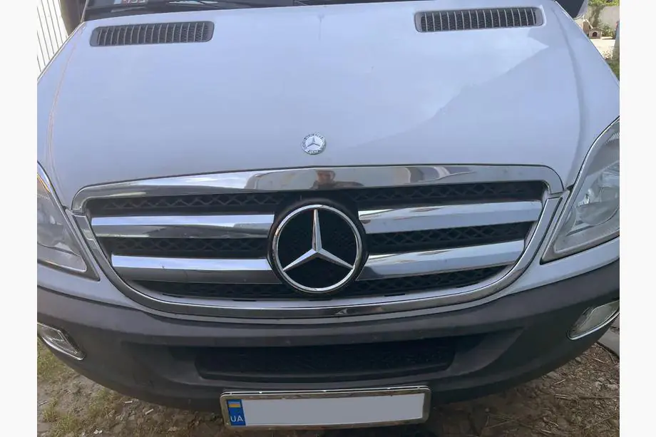 Mercedes Sprinter W906 2006–2018 Chrom Rahmen Kühlergrill (2006-2013, Edelstahl) Image