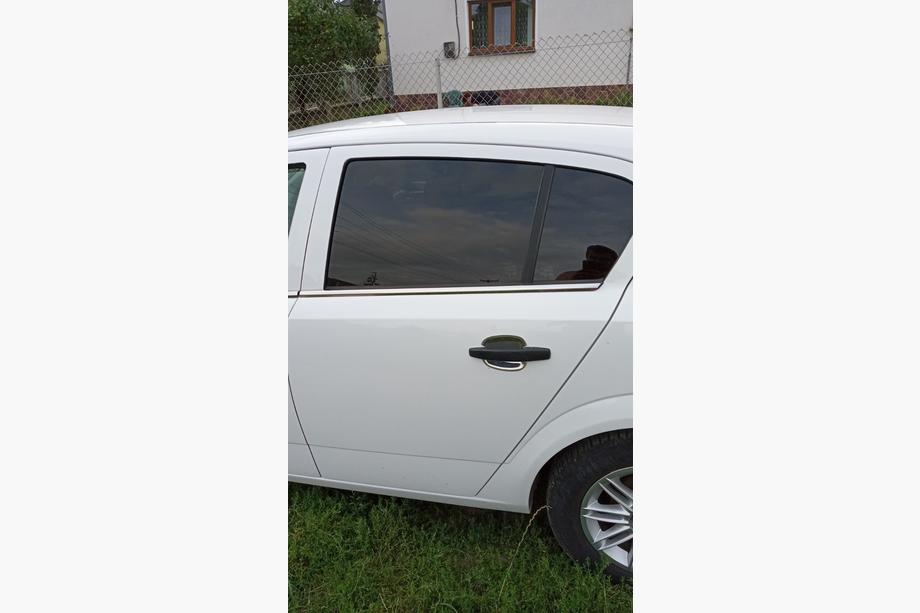 Opel Astra H 2004-2013 Fensterrahmen Zierleisten Edelstahl Hatchback, OmsaLine - Italienischer Edelstahl Foto 11
