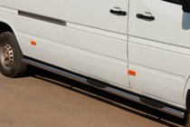 Mercedes Sprinter W901/902/903/904/905 1995–2006 Seitliche Rohre (2 Stk., Edelstahl) Mittlerer Radstand, Ø60 Foto 6