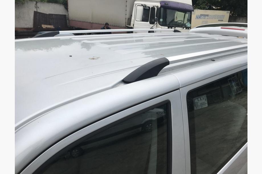 Volkswagen T5 Transporter 2003-2010 Dachreling Chrom Kurzbasis, Metallfüße Foto 4
