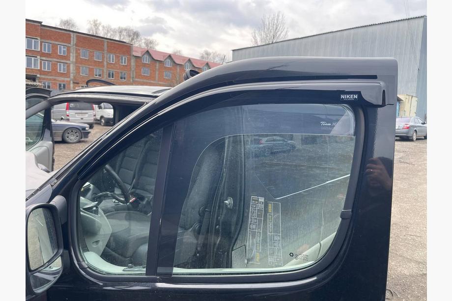 Opel Vivaro 2001–2015 Windabweiser (2 Stk, Niken) Image