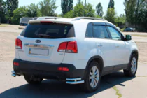 Kia Sorento II XM 2009-2014 Hintere doppelte Eckschutzrohre AK003-Doppelt (Edelstahl) Foto 4
