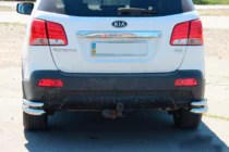 Kia Sorento II XM 2009-2014 Hintere doppelte Eckschutzrohre AK003-Doppelt (Edelstahl) Foto 6