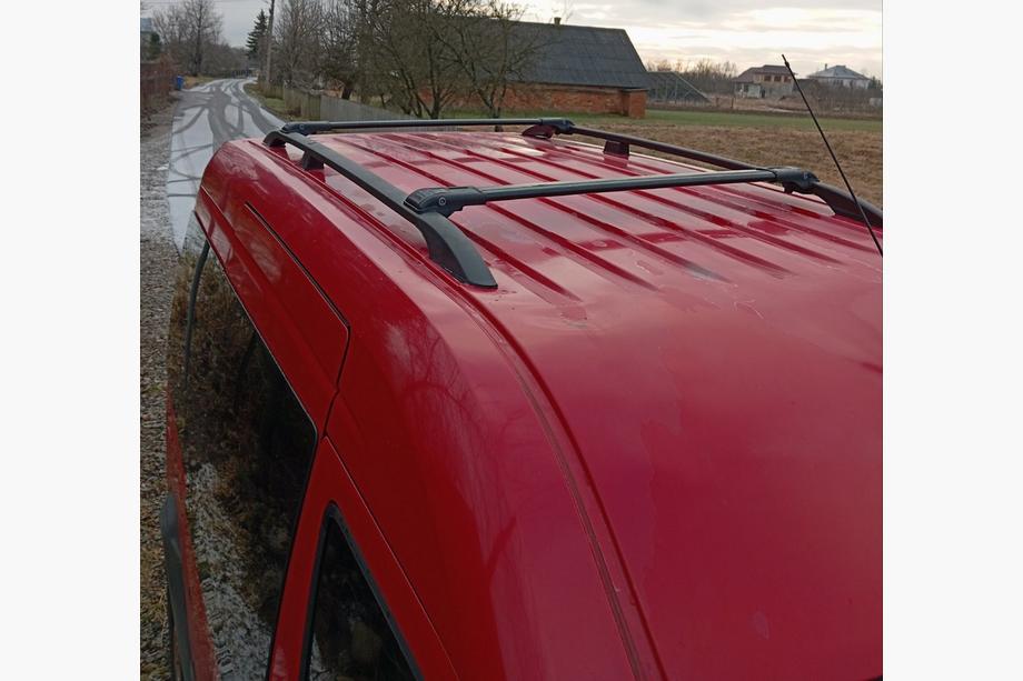Ford Connect 2002–2006 Dachreling Schwarz Image