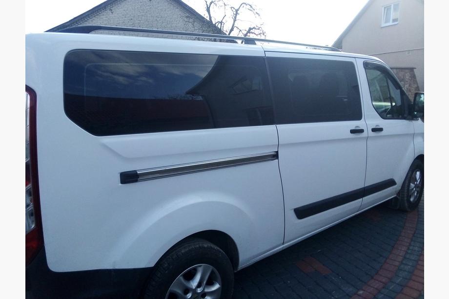 Ford Custom 2013-2022 Dachreling Schwarz Kurz, Kunststoff-Fuesse Foto 3