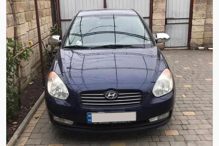 Hyundai Accent 2006-2010 Spiegelabdeckungen (2 Stk., Kunststoff) Foto 3