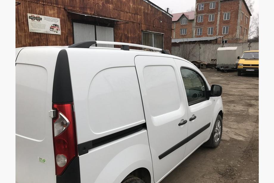 Renault Kangoo 2008–2020 Dachreling Chrom Maxi-Basis, Kunststofffüße Foto 6
