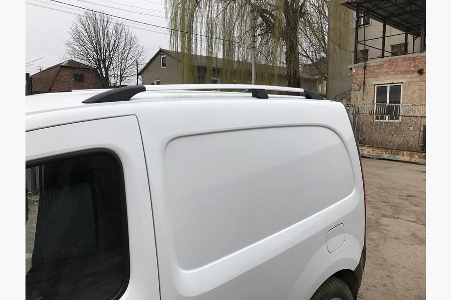 Renault Kangoo 2008–2020 Dachreling Chrom Maxi-Basis, Kunststofffüße Foto 9