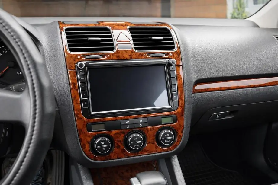 Volkswagen Jetta 2006-2011 Armaturenbrett Abdeckungen Image