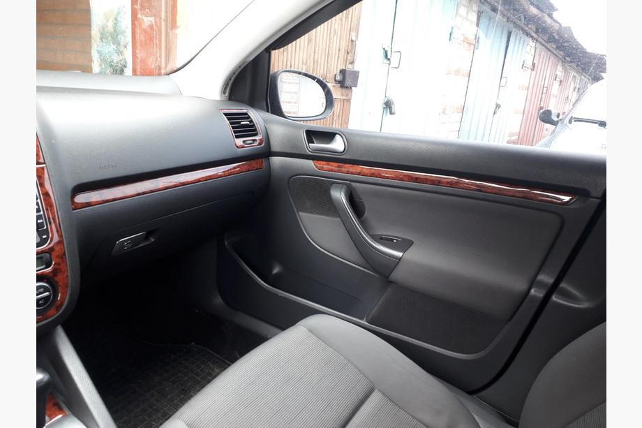 Volkswagen Golf 5 2003-2009 Armaturenbrett Abdeckungen Foto 3