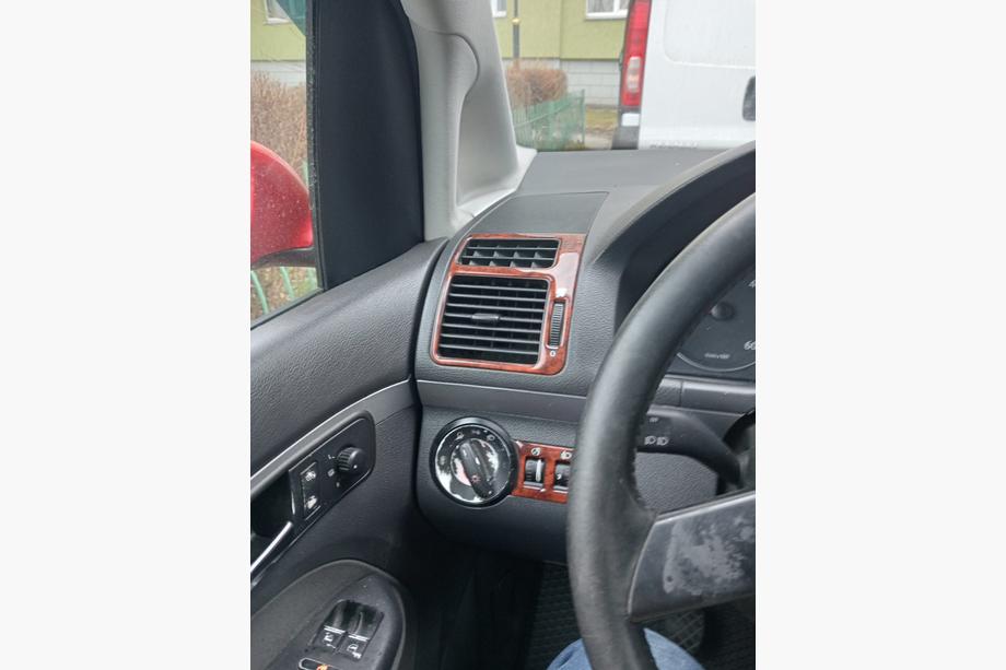 Volkswagen Touran 2003-2010 Armaturenbrett Abdeckungen Foto 9