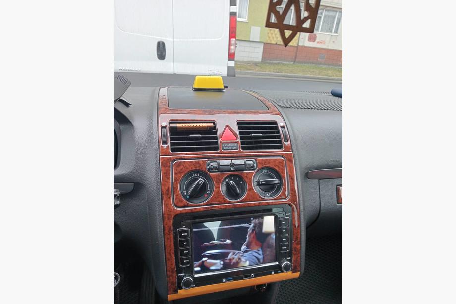 Volkswagen Touran 2003-2010 Armaturenbrett Abdeckungen Foto 10