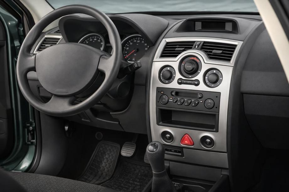 Renault Megane II 2004-2009 Armaturenbrett Abdeckungen 6-teilig (Meric, Türkei) Image