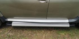 Dacia Duster 2008-2018 Seitenschweller Maya V2 (2 Stk., Aluminium) Foto 3