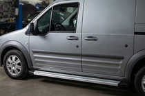 Ford Connect 2002–2006 Seitenschweller Maya V2 (2 Stk., Aluminium) Foto 1