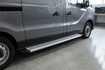 Renault Trafic 2001–2015 Seitenschweller Maya V2 (2 Stk., Aluminium) Foto 1
